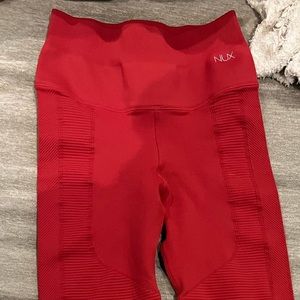 NUX XS one by one red leggings